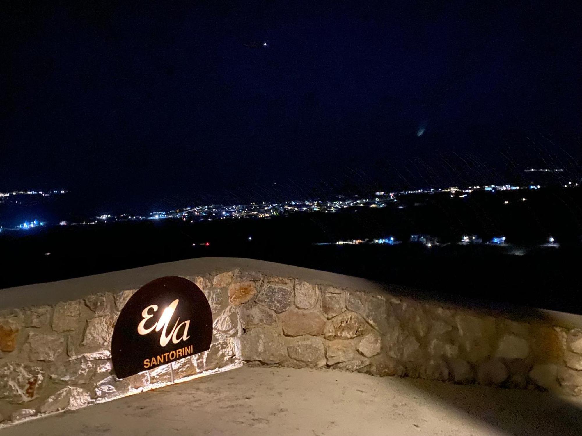 Ena Suites Santorini 피르고스 외부 사진